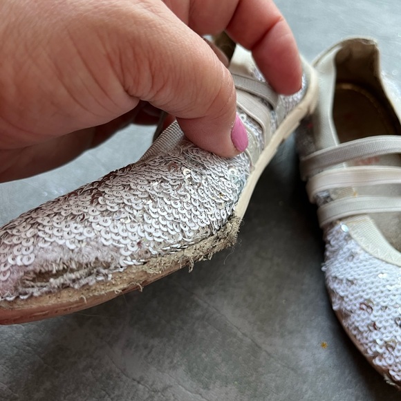 VGUC Michael Kors flats - Picture 7 of 7